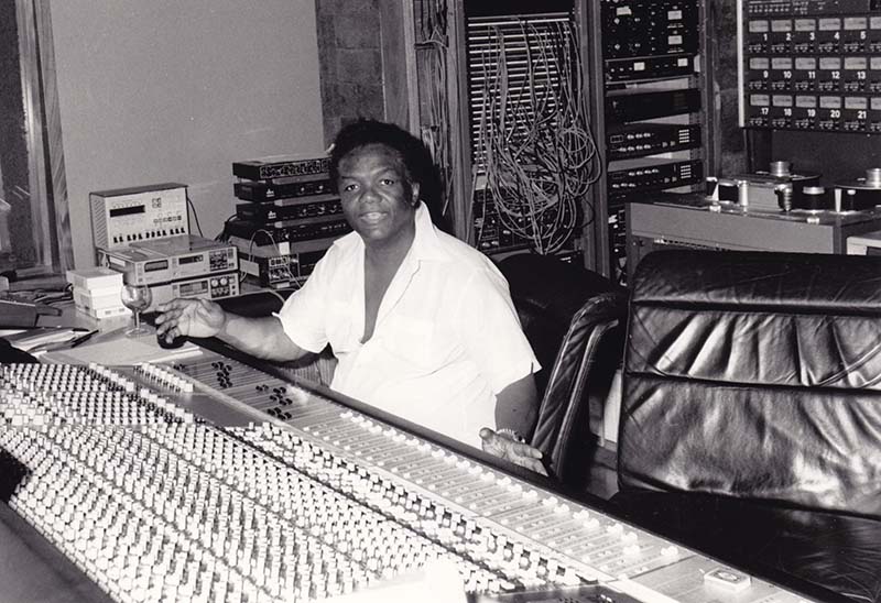 Adiós a Lamont Dozier, adiós a uno de los arquitectos del sonido Motown