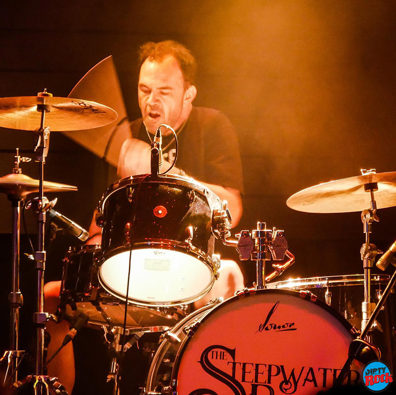 The Steepwater Band presentaron el fenomenal Re-Turn Of The Wheel en Madrid.