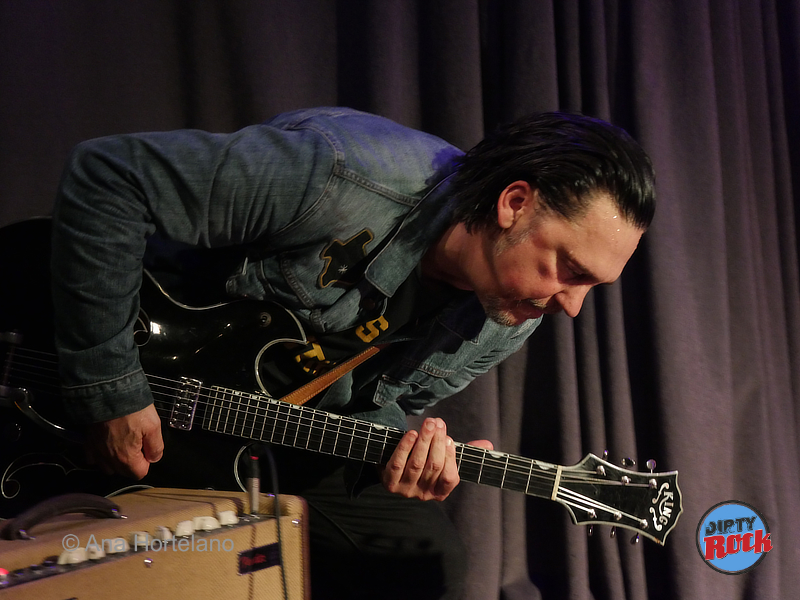 Jesse-Dayton.Cafe-Berlin.AnaH_.12