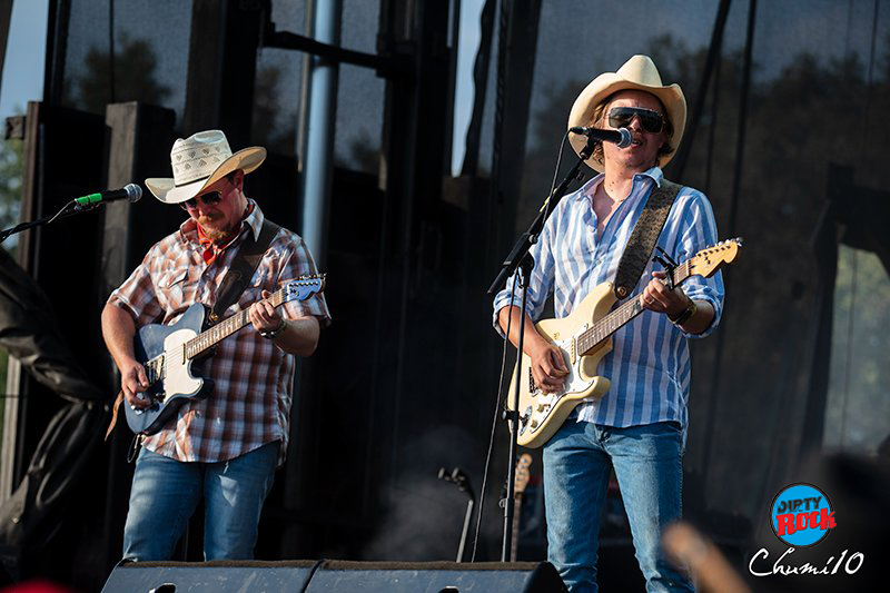 Mike-and-the-Moonpies.1 Mike-and-the-Moonpies.1
