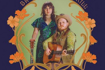 Brooks and Bowskill debutan con Too Many Roads