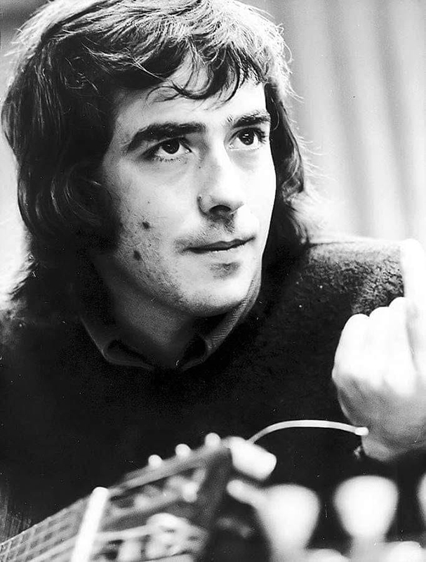 Serrat eterno e infinito