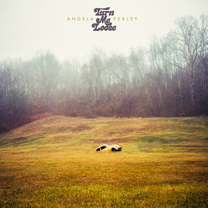 Angela Perley lanza Turn me Loose