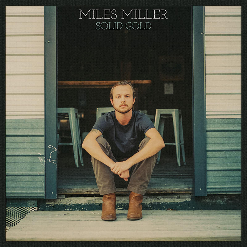 Miles Miller, batería de Sturgill Simpson, anuncia álbum debut llamado Solid Gold