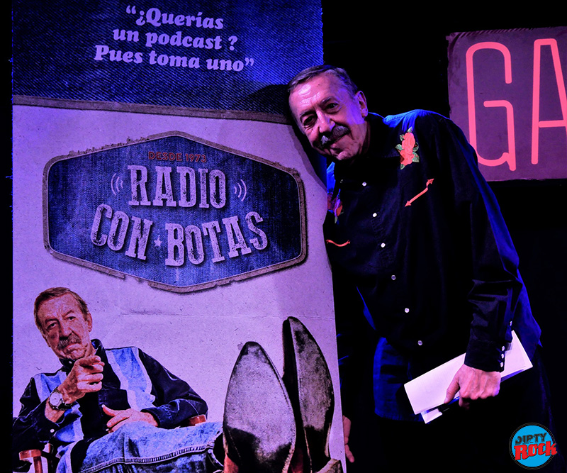 Radio Con Botas Manolo Fernández.