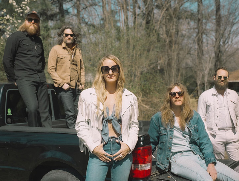 Teddy and the Rough Riders disco producido por Margo Price