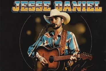 Jesse Daniel gira My Kind of Country Huercasa disco