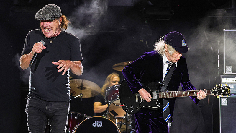 ACDC se suben a un escenario 7 años después en el Power Trip