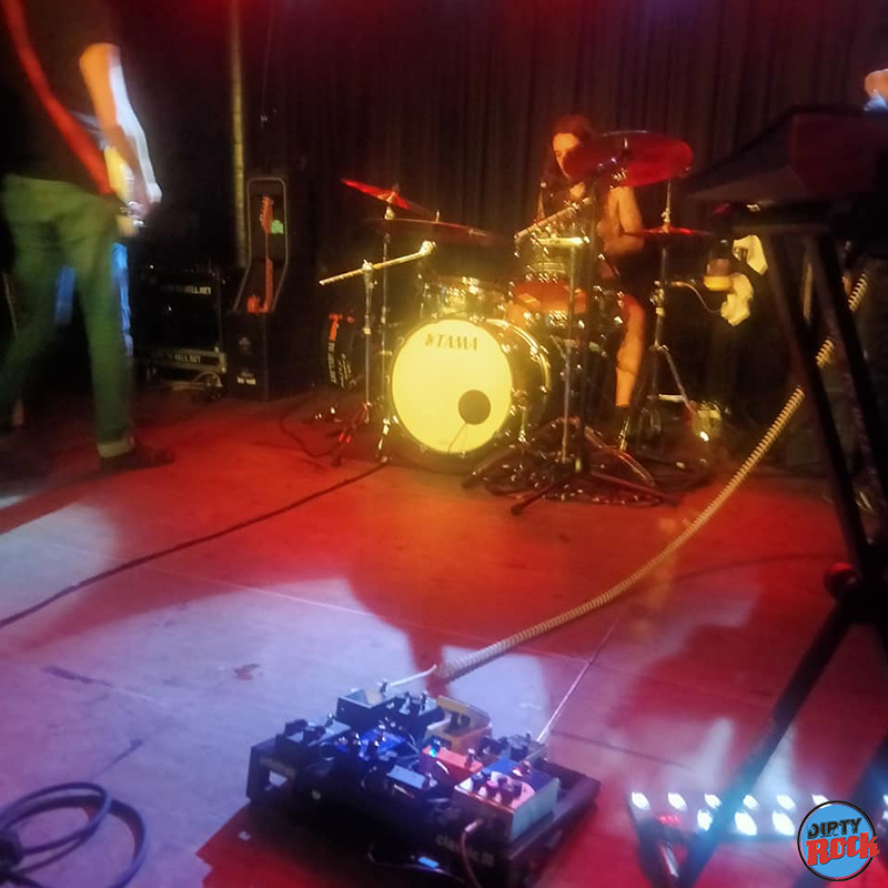 Slomosa y King Buffalo en Razzmatazz