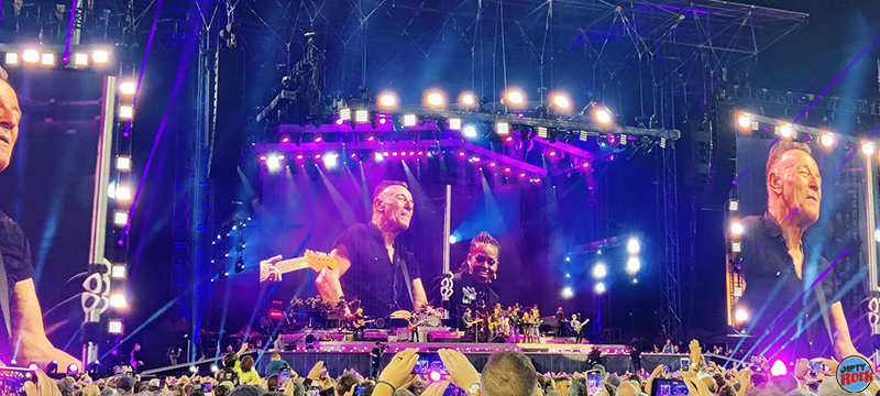 Bruce-Springsteen-Barcelona-28-abril-2023-Michelle-Obama Bruce-Springsteen-Barcelona-28-abril-2023-Michelle-Obama