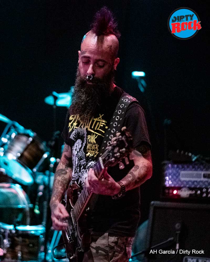 2023-11-18-DIRTYROCK-AGUERE-RIOT-ASCO-014 2023-11-18-DIRTYROCK-AGUERE-RIOT-ASCO-014