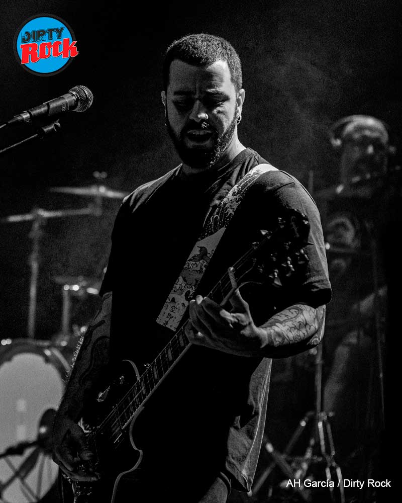 2023-11-18-DIRTYROCK-AGUERE-RIOT-PERROSUELTO-002 2023-11-18-DIRTYROCK-AGUERE-RIOT-PERROSUELTO-002