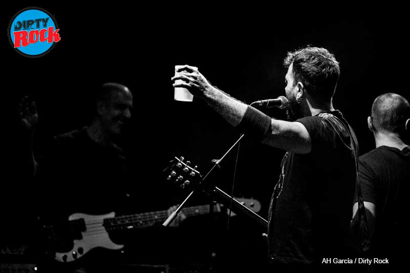 2023-11-18-DIRTYROCK-AGUERE-RIOT-PERROSUELTO-016 2023-11-18-DIRTYROCK-AGUERE-RIOT-PERROSUELTO-016