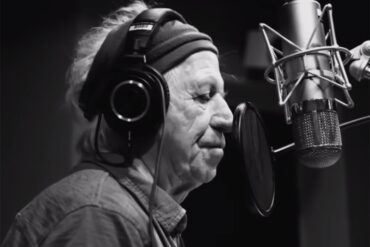 Keith Richards versiona el I'm Waiting for the Man de Lou Reed
