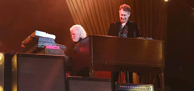 Ronnie Wood y Chuck Leavell tocan con The Black Crowes en Los Angeles