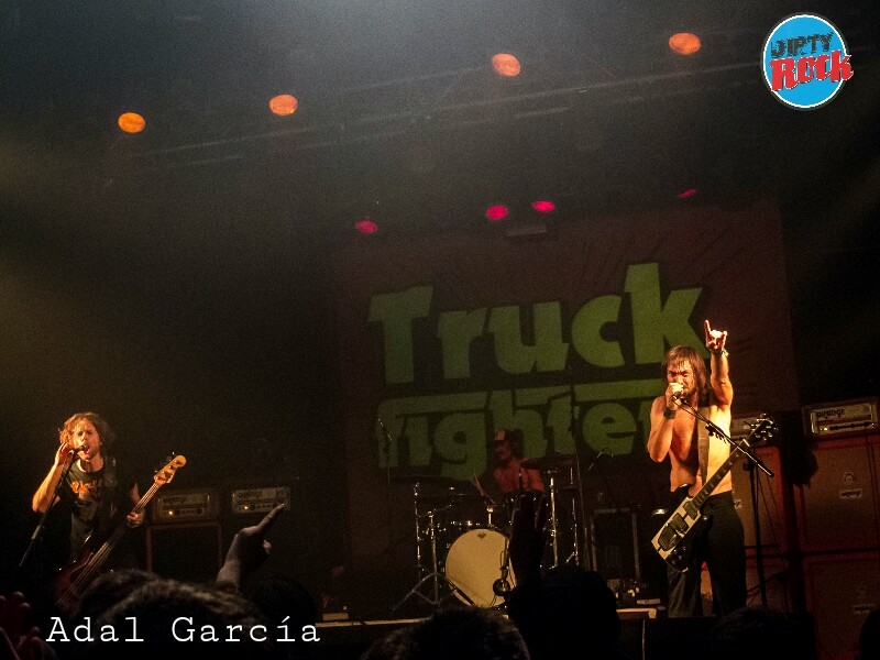 30042016Truck5 30042016Truck5