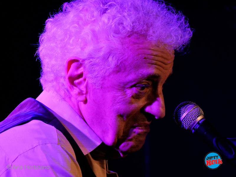 Doug-MacLeod.Clamores.041021.AnaH_.1 Doug-MacLeod.Clamores.041021.AnaH_.1