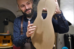 Nacho-Urdiain.Moses-Rubin.Luthier.Tetúan.04