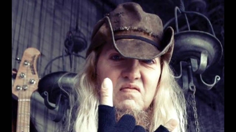 Ex-vocalista do Nevermore morre aos 56 anos; ele gravava disco no